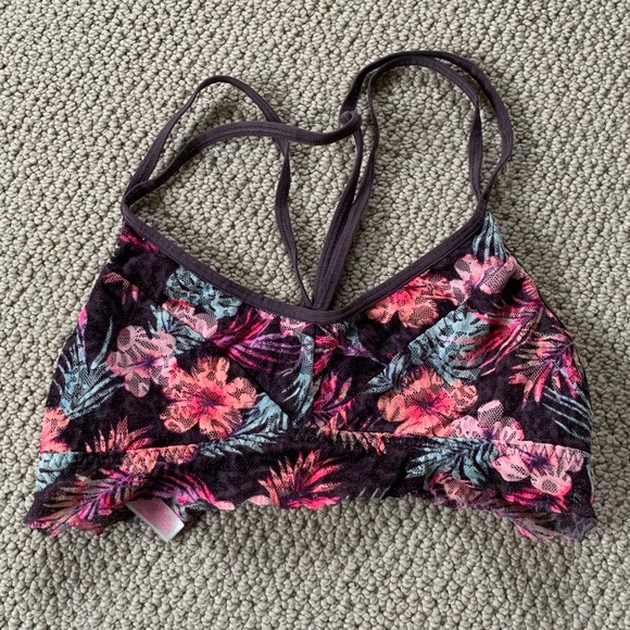 3 Pink Victoria’s Secret Bralettes - Picture 6 of 7